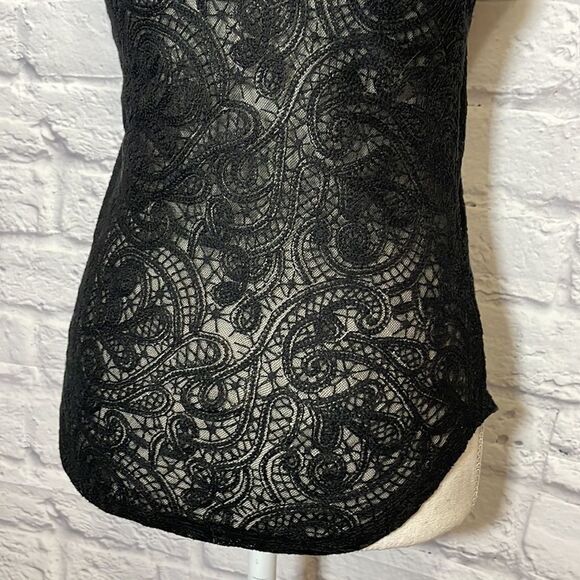 ARITZIA Wilfred Volant Black Lace Tank Top Size XXS - Picture 8 of 11